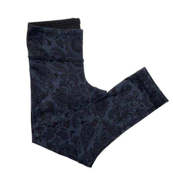 Lululemon‎ Wunder Under Crop Paisley Inkwell/Black Women's 2 Activewear Gym - Picture 1 of 5